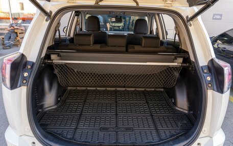 Toyota RAV4, 2017 год, 2 949 000 рублей, 23 фотография