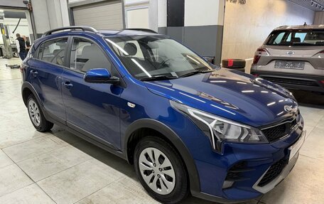 KIA Rio IV, 2021 год, 1 780 000 рублей, 3 фотография