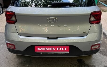 Hyundai Venue I, 2022 год, 2 500 000 рублей, 2 фотография