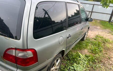Ford Galaxy II, 2003 год, 300 000 рублей, 2 фотография