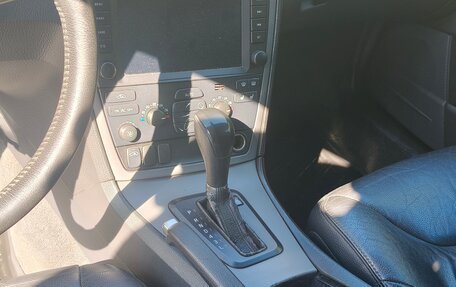 Volvo V70 III рестайлинг, 2006 год, 680 000 рублей, 6 фотография