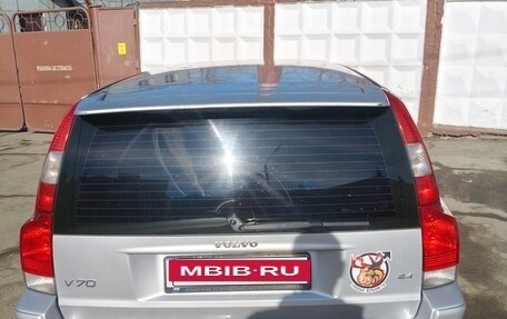 Volvo V70 III рестайлинг, 2006 год, 680 000 рублей, 21 фотография