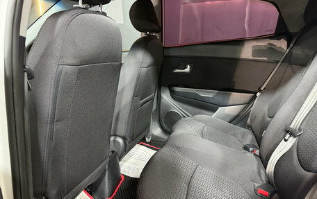 KIA Rio III рестайлинг, 2015 год, 1 035 000 рублей, 14 фотография