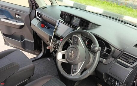 Toyota Roomy I, 2021 год, 1 380 000 рублей, 3 фотография