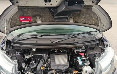 Toyota Roomy I, 2021 год, 1 380 000 рублей, 11 фотография