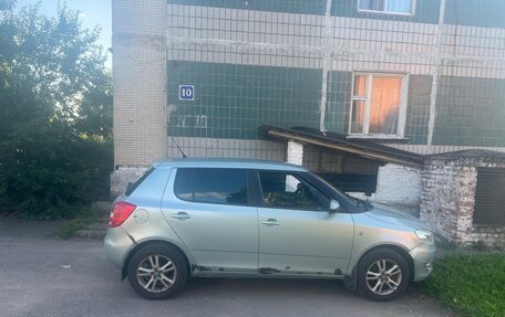 Skoda Fabia II, 2010 год, 340 000 рублей, 2 фотография