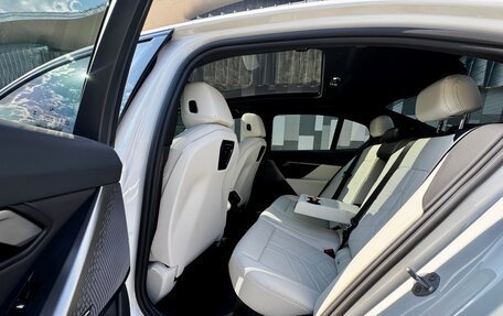 BMW 5 серия, 2025 год, 6 749 500 рублей, 22 фотография