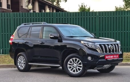 Toyota Land Cruiser Prado 150 рестайлинг 2, 2013 год, 4 550 000 рублей, 2 фотография