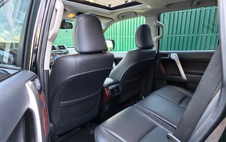 Toyota Land Cruiser Prado 150 рестайлинг 2, 2013 год, 4 550 000 рублей, 14 фотография