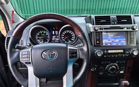 Toyota Land Cruiser Prado 150 рестайлинг 2, 2013 год, 4 550 000 рублей, 17 фотография
