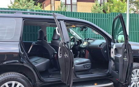 Toyota Land Cruiser Prado 150 рестайлинг 2, 2013 год, 4 550 000 рублей, 29 фотография
