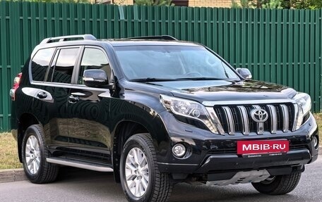 Toyota Land Cruiser Prado 150 рестайлинг 2, 2013 год, 4 550 000 рублей, 32 фотография