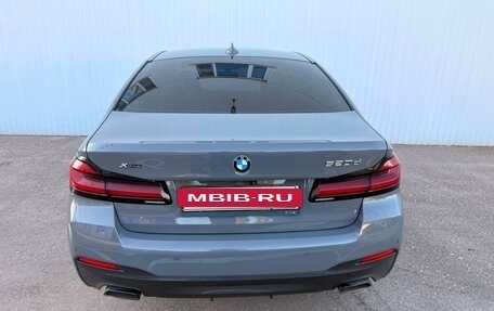 BMW 5 серия, 2020 год, 3 700 000 рублей, 2 фотография