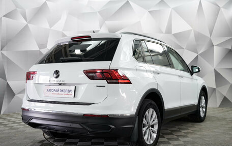 Volkswagen Tiguan II, 2021 год, 2 823 000 рублей, 5 фотография
