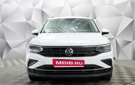 Volkswagen Tiguan II, 2021 год, 2 823 000 рублей, 8 фотография