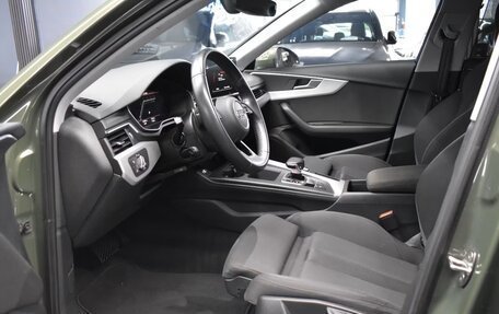Audi A4, 2023 год, 3 380 000 рублей, 6 фотография