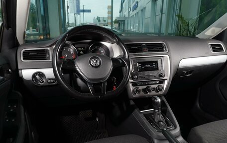 Volkswagen Jetta VI, 2017 год, 1 346 000 рублей, 6 фотография