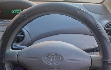 Toyota Vitz, 2001 год, 250 000 рублей, 9 фотография