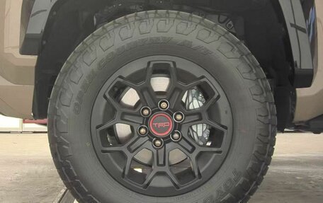 Toyota 4Runner, 2025 год, 12 990 000 рублей, 8 фотография