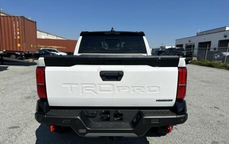 Toyota Tacoma, 2026 год, 10 990 000 рублей, 6 фотография