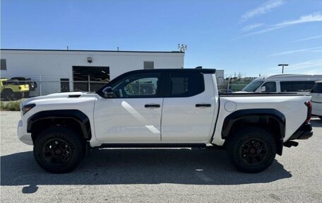 Toyota Tacoma, 2026 год, 10 990 000 рублей, 3 фотография