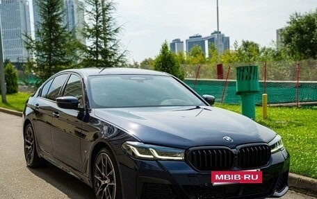 BMW 5 серия, 2021 год, 8 300 000 рублей, 1 фотография