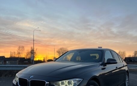 BMW 3 серия, 2013 год, 1 250 000 рублей, 1 фотография