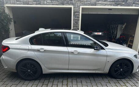 BMW 1 серия, 2023 год, 3 500 000 рублей, 6 фотография