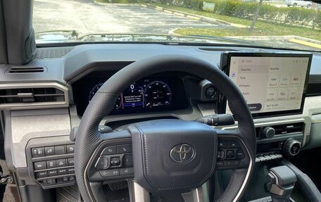 Toyota Tacoma, 2025 год, 10 490 000 рублей, 14 фотография