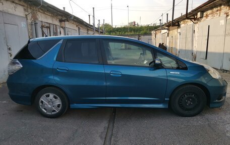Honda Fit Shuttle I рестайлинг, 2012 год, 1 030 000 рублей, 3 фотография