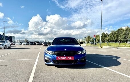 BMW 3 серия, 2019 год, 3 950 000 рублей, 3 фотография
