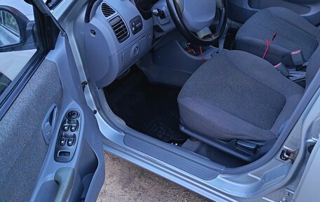Hyundai Accent II, 2004 год, 460 000 рублей, 6 фотография