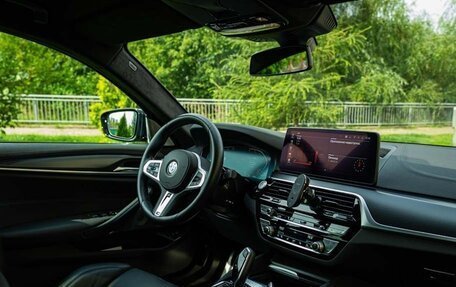 BMW 5 серия, 2021 год, 8 300 000 рублей, 17 фотография