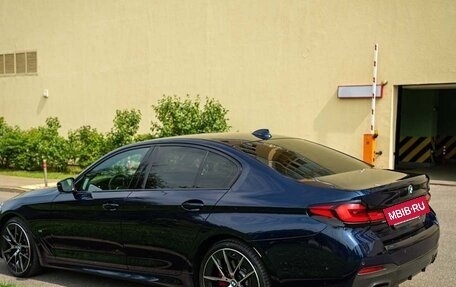 BMW 5 серия, 2021 год, 8 300 000 рублей, 3 фотография
