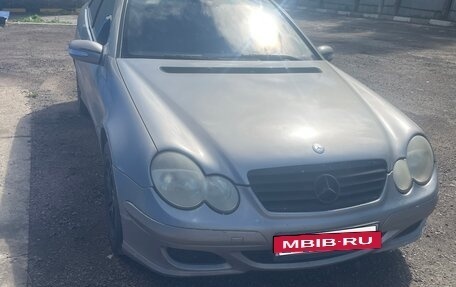 Mercedes-Benz C-Класс, 2005 год, 400 000 рублей, 3 фотография