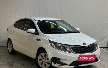 KIA Rio III рестайлинг, 2013 год, 690 000 рублей, 2 фотография