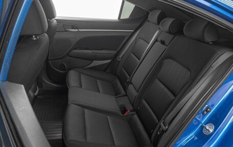 Hyundai Elantra VI рестайлинг, 2017 год, 1 299 000 рублей, 9 фотография