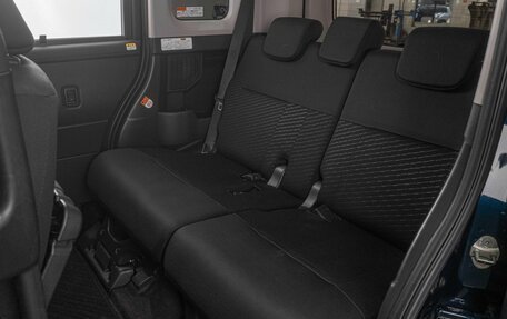 Toyota Roomy I, 2017 год, 1 189 000 рублей, 7 фотография