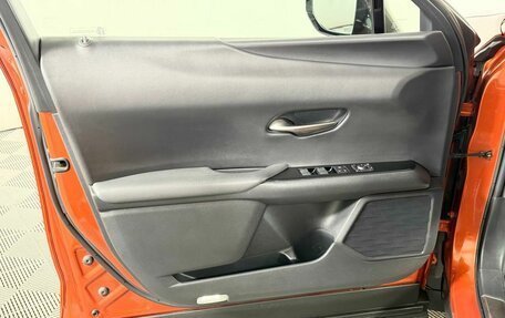 Lexus UX I, 2018 год, 2 199 000 рублей, 9 фотография