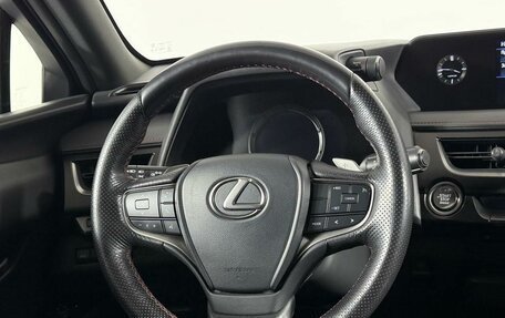 Lexus UX I, 2018 год, 2 199 000 рублей, 16 фотография