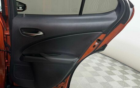 Lexus UX I, 2018 год, 2 199 000 рублей, 26 фотография