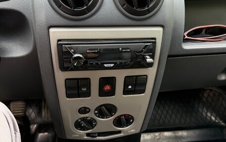 Renault Logan I, 2007 год, 290 000 рублей, 13 фотография