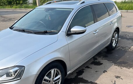 Volkswagen Passat B7, 2011 год, 1 080 000 рублей, 2 фотография