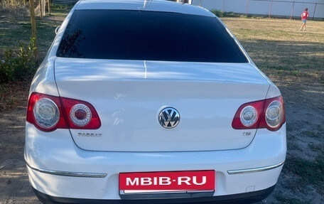 Volkswagen Passat B6, 2008 год, 670 000 рублей, 2 фотография