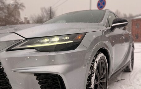 Lexus RX IV рестайлинг, 2023 год, 7 500 000 рублей, 3 фотография