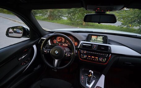 BMW 3 серия, 2018 год, 2 750 000 рублей, 13 фотография