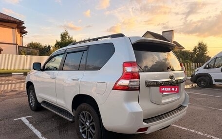 Toyota Land Cruiser Prado 150 рестайлинг 2, 2015 год, 3 695 000 рублей, 5 фотография
