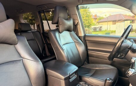 Toyota Land Cruiser Prado 150 рестайлинг 2, 2015 год, 3 695 000 рублей, 17 фотография