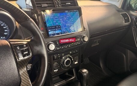 Toyota Land Cruiser Prado 150 рестайлинг 2, 2015 год, 3 695 000 рублей, 23 фотография