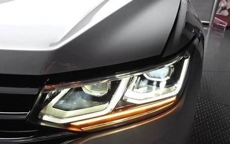 Volkswagen Tiguan II, 2023 год, 3 750 000 рублей, 5 фотография
